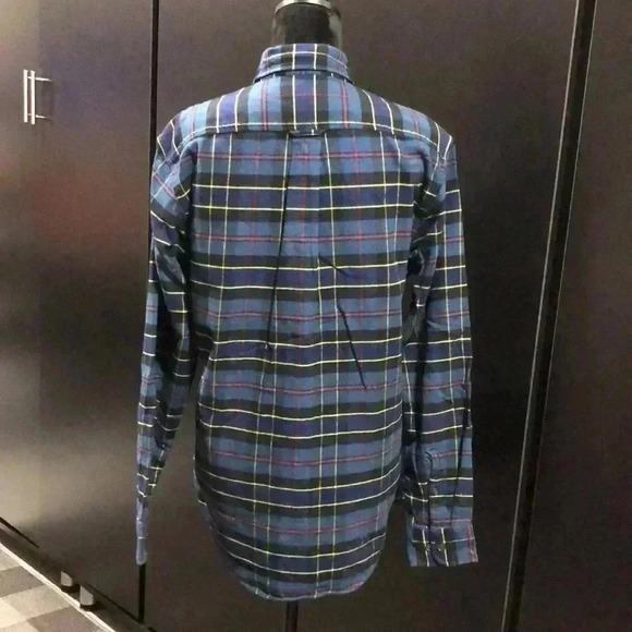 Lands’ End Traditional Fit Flannel plaid,chest pocket,button down,cotton - Picture 5 of 9